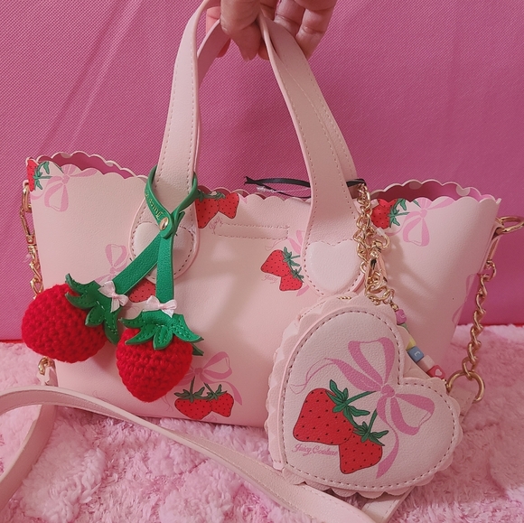 Juicy Couture Bag 🍓 - Picture 5 of 5